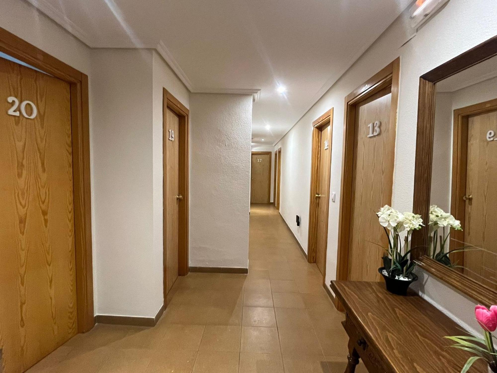 Hostal Casa Amalia テルエル エクステリア 写真